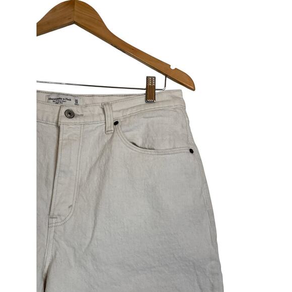Abercrombie & Fitch Women's High Waisted The 7" Dad Denim Short Sz 14 Off White - Picture 3 of 7